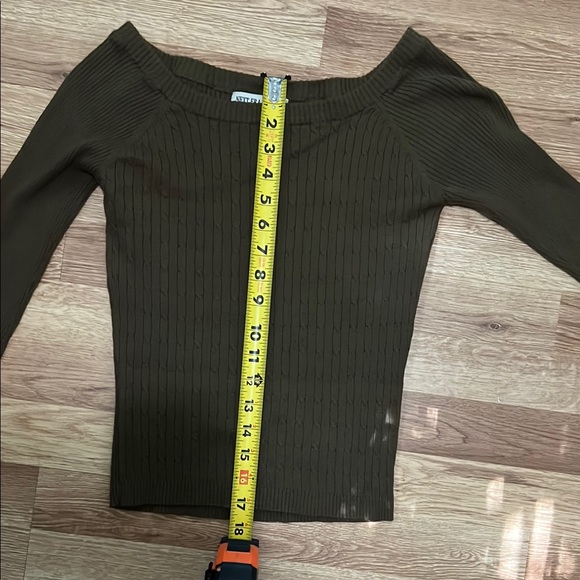 Brown Ribbed Off-Shoulder Top - Picture 4 of 6